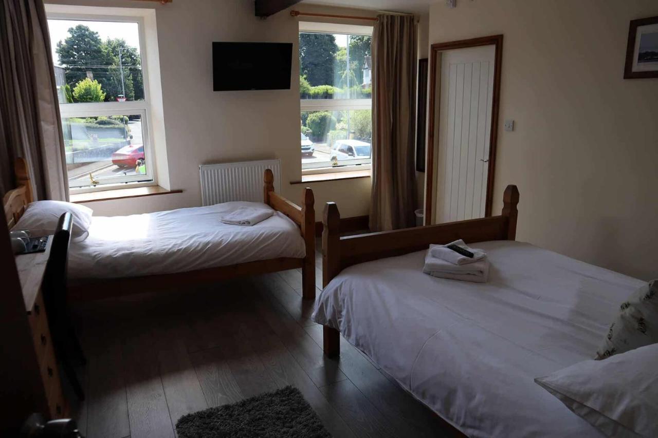 The Hare & Hounds Inn Foulridge Exteriér fotografie
